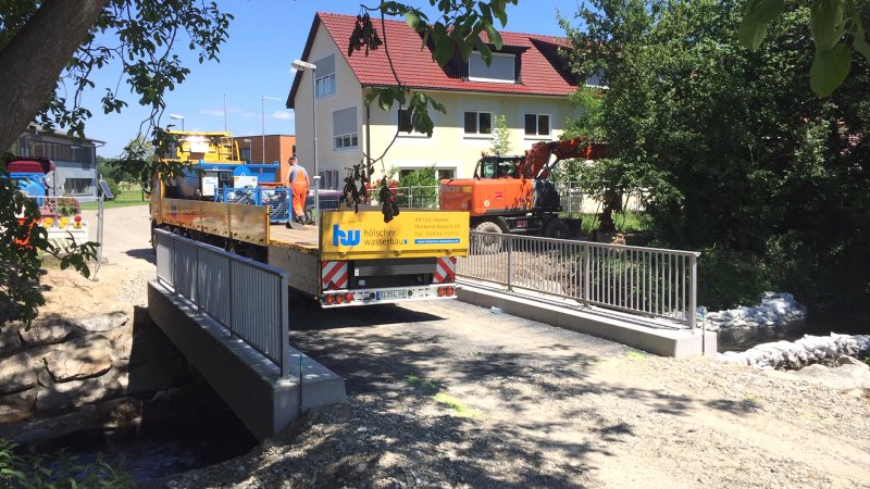 17. Juni 2019: Neue Bachbrücke fast fertig