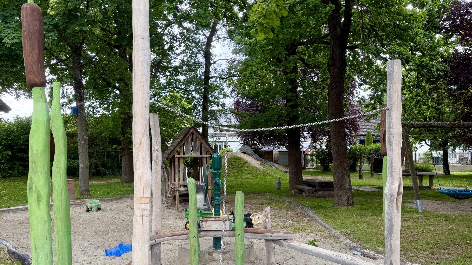 Wasserspielgerät Spielplatz Au 2