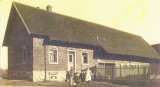 1910 Fam. Richard Hunn vor neuem Haus Bötzingerstr. 10