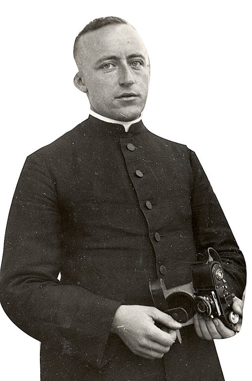 Pfarrer Hermann Legler