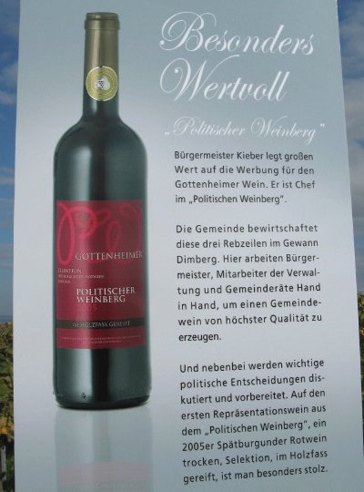 Schild: Politischer Weinberg